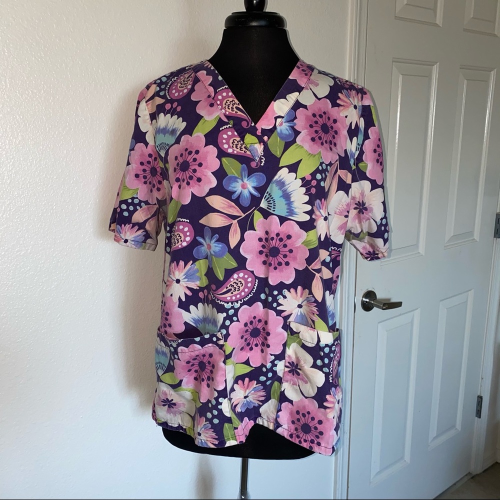 Tafford Floral Scrub Top